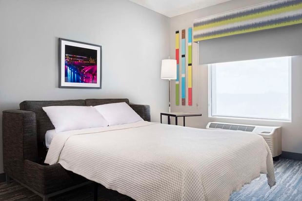 Images Hampton Inn & Suites Tampa East (Casino Area)