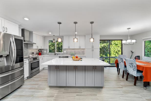 Images Brutsky Builds - Kitchen and Bath Remodeler