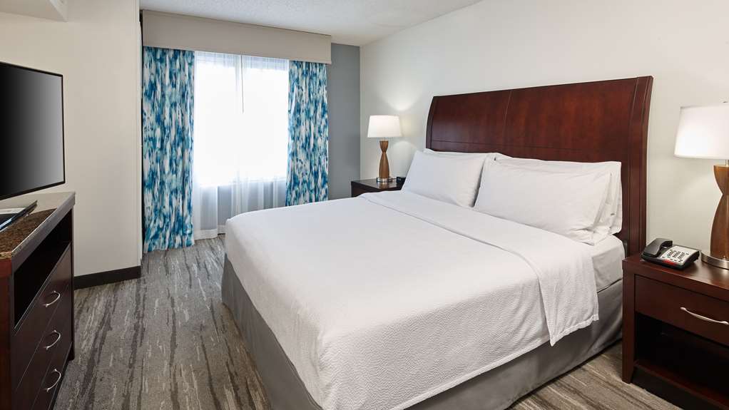Guest room