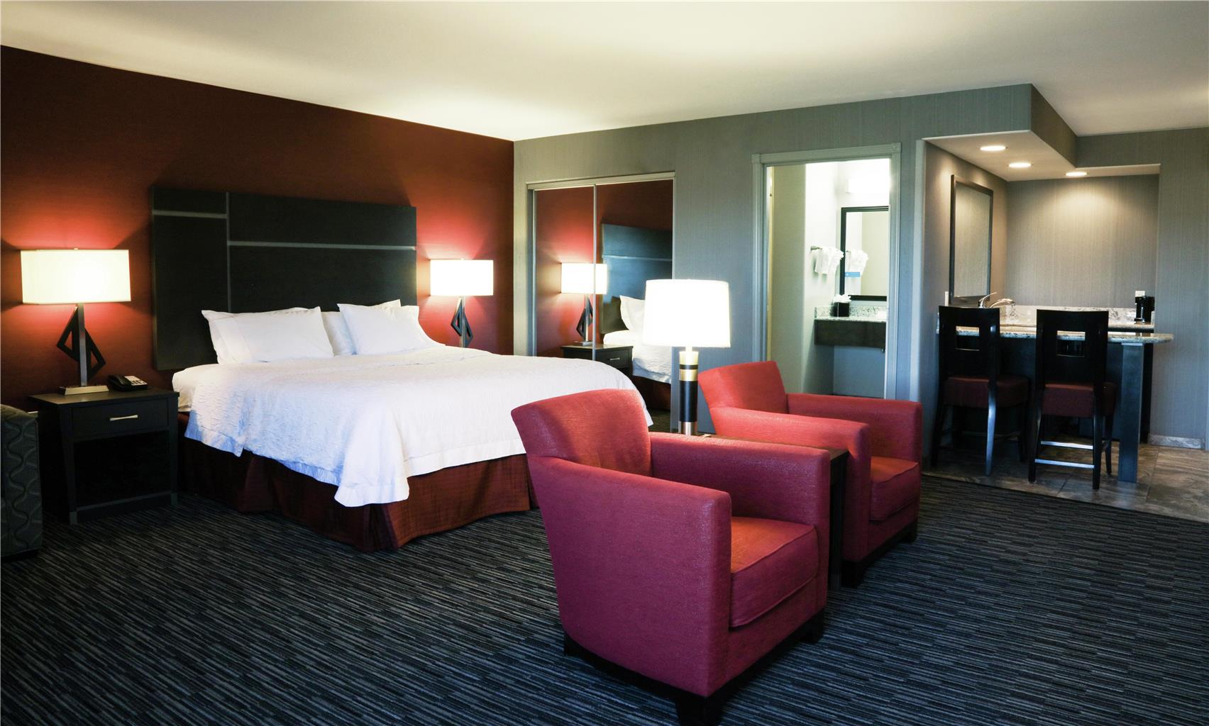 Guest room