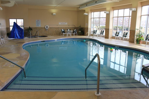 Images Holiday Inn Madison at the American Center by IHG