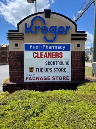 Images The UPS Store