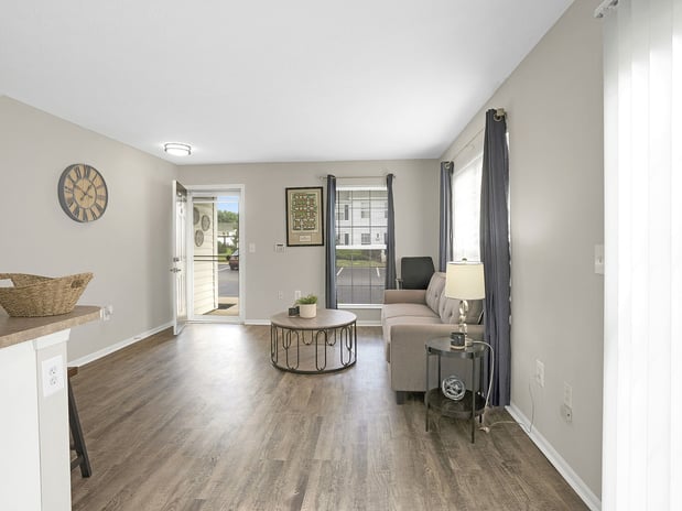 Images Reserve at Easton