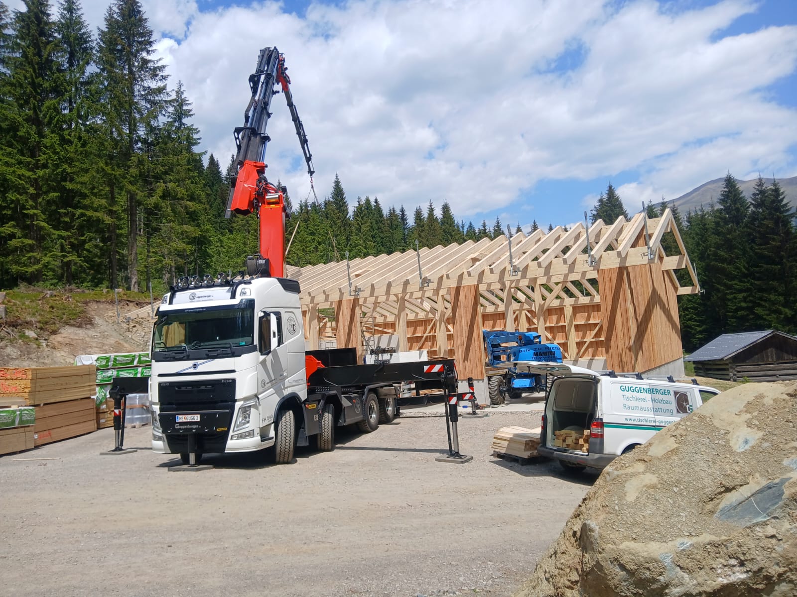 Bild 4 von Guggenberger KG - Tischlerei-Holzbau-Raumausstattung