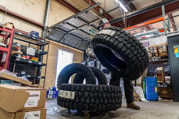 Images Longview Auto and Tire