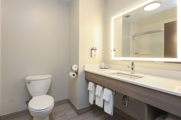 Images Holiday Inn Express & Suites Tulsa South Bixby by IHG