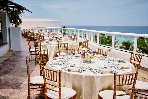 Images Beach House Fort Lauderdale, a Hilton Resort