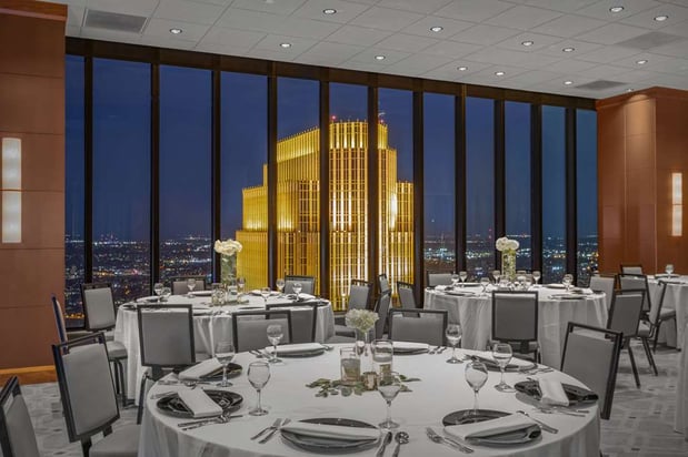 Images The Marquette Hotel, Curio Collection by Hilton
