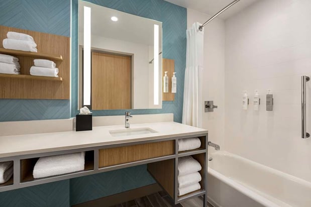 Images Hilton Garden Inn Nashville West End Avenue