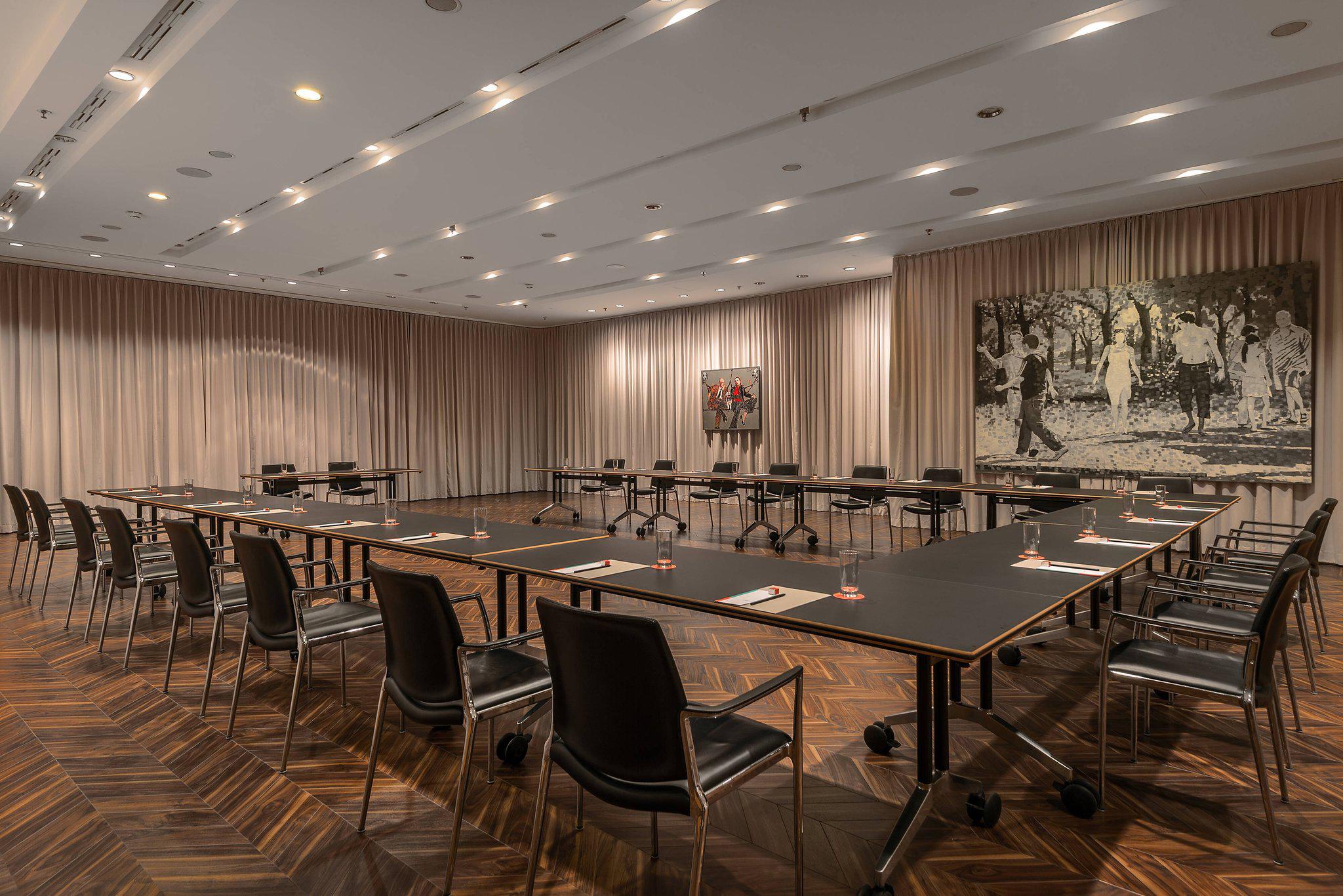 Le Méridien Vienna, Robert-Stolz-Platz 1 in Vienna