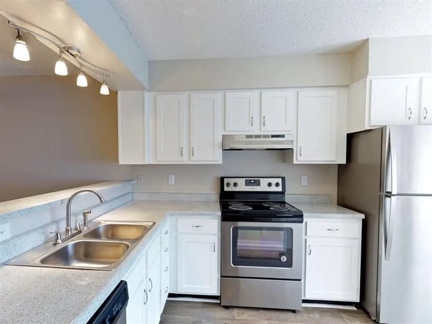 Images West Wind Landing Apartments