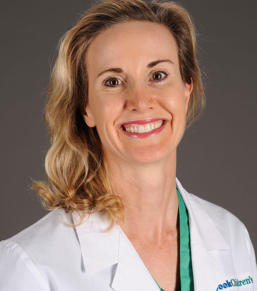 Headshot of Dr. Lynne M. Reynolds