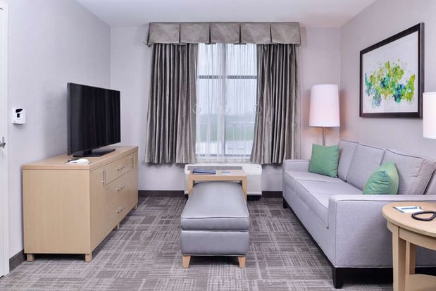 Images Homewood Suites by Hilton Des Moines Airport