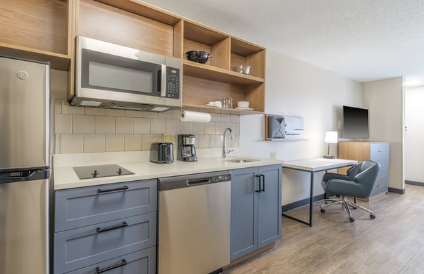 Images Candlewood Suites Southfield - Detroit by IHG
