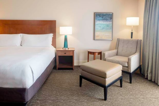 Images Hilton St. Petersburg Carillon Park