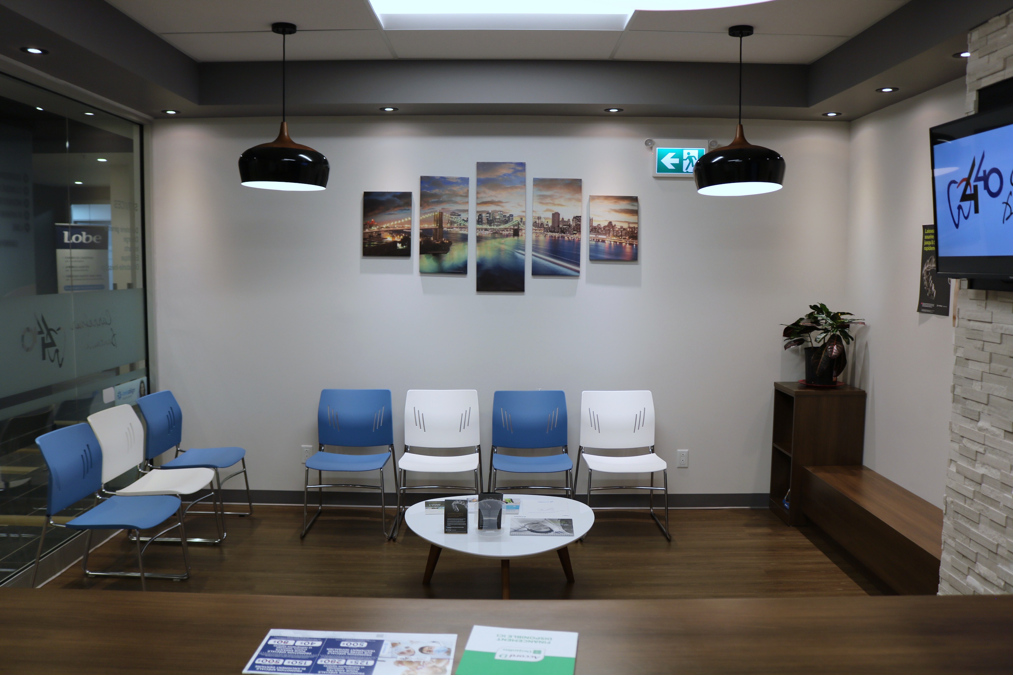 Images Carrefour Dentaire 440 - Invisalign, Dentiste Laval