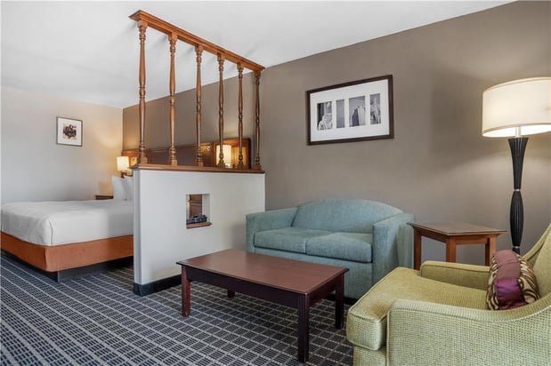 Images SureStay Plus by Best Western Greenwood