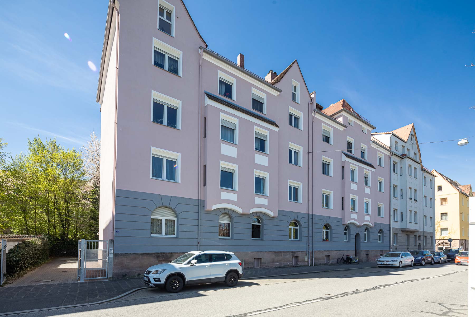 Wolfseher Raum + Farbe, Oedenberger Straße 151 in Nürnberg