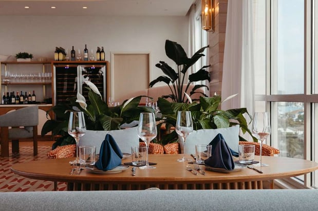 Images The Hiatus Clearwater Beach, Curio Collection by Hilton