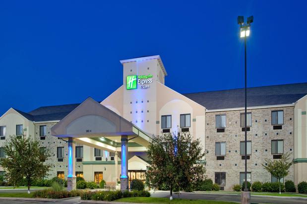Images Holiday Inn Express & Suites Elkhart-South, an IHG Hotel
