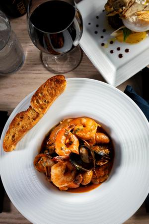 Images Drift Kitchen & Bar - Lido Beach Resort