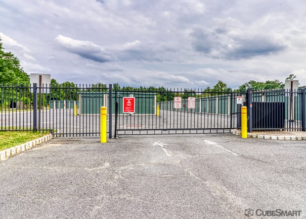 Images CubeSmart Self Storage
