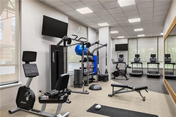 Images Hilton Garden Inn Arlington Shirlington