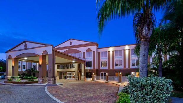 Images Best Western Plus Ambassador Suites Venice