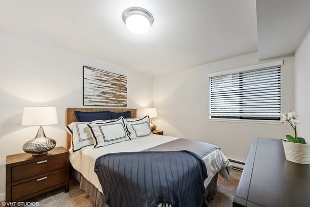 Images Cedar Heights Apartments