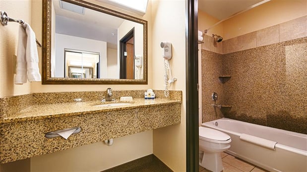 Images Best Western Territorial Inn & Suites