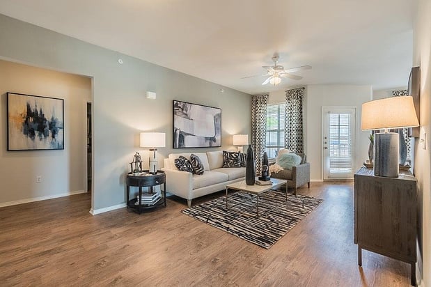 Images Grand Estates @ Keller