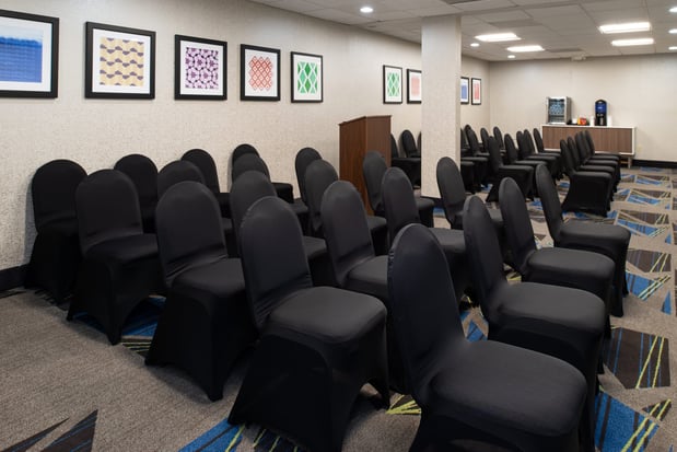 Images Holiday Inn Express & Suites Los Angeles Downtown West by IHG