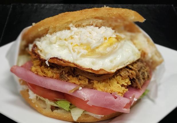 Images Mecatos Bakery & Café