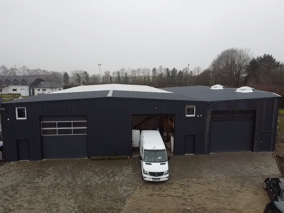 Courierheld, Wachtbergstrasse 20 Tor 2 in Remagen