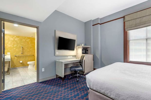 Images Best Western Premier Historic Travelers Hotel Alamo/Riverwalk