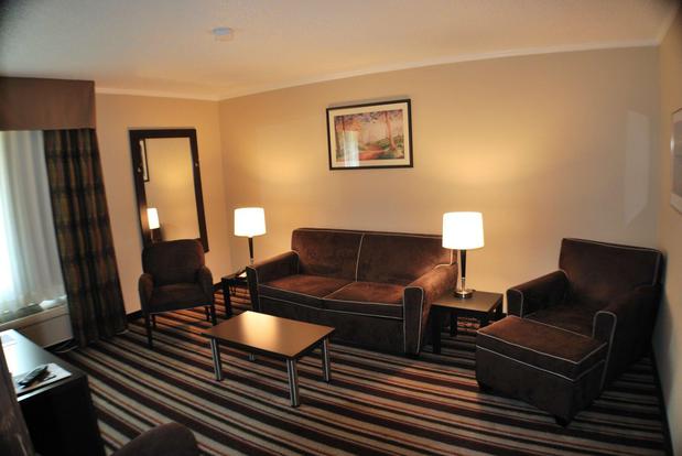 Images Holiday Inn Express Nashville W I40/Whitebridge Rd by IHG