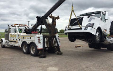 Locally owned and operated, Bob's Towing & Recovery provides tow truck service for cars, trucks, motorcycles and boats. Contact us today.