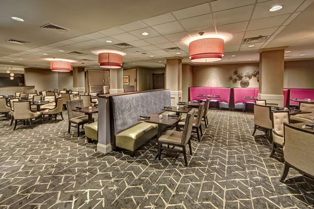 Images DoubleTree by Hilton Hotel Decatur Riverfront