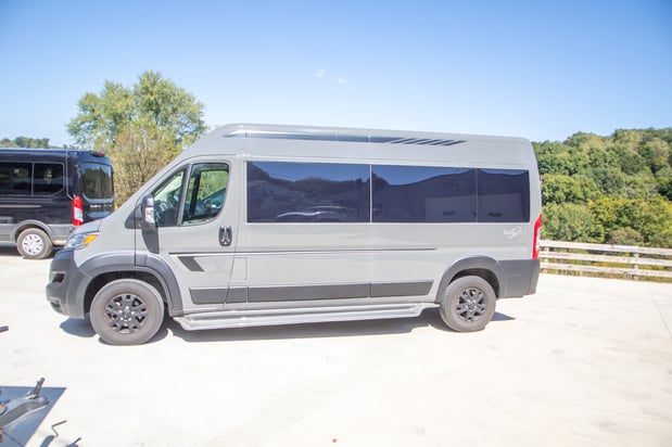 Images NEO Van Rentals - Dundee