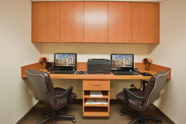 Images Candlewood Suites Fayetteville Fort Bragg by IHG
