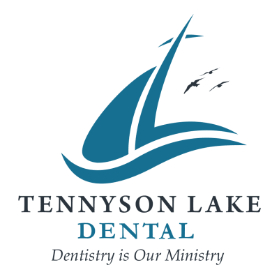 Tennyson Lake Dental Logo