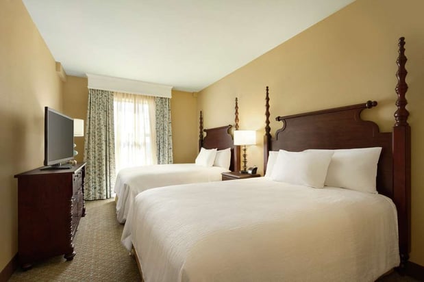 Images Embassy Suites by Hilton Savannah Historic District