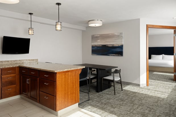 Images Holiday Inn Sioux Falls-City Centre by IHG