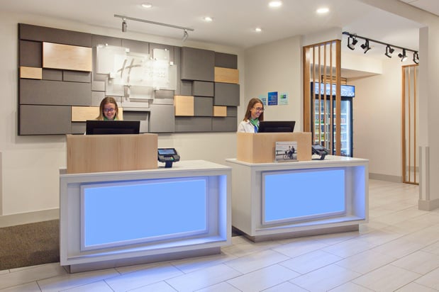 Images Holiday Inn Express & Suites Moses Lake by IHG