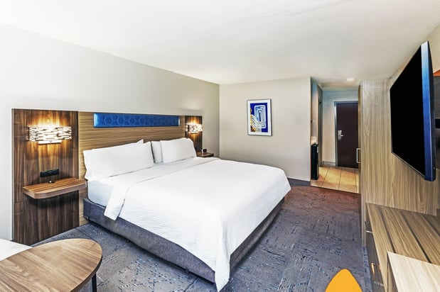 Images Holiday Inn Express Breaux Bridge/Henderson by IHG