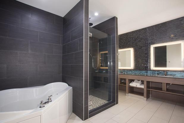 Images Holiday Inn Express & Suites Amarillo by IHG