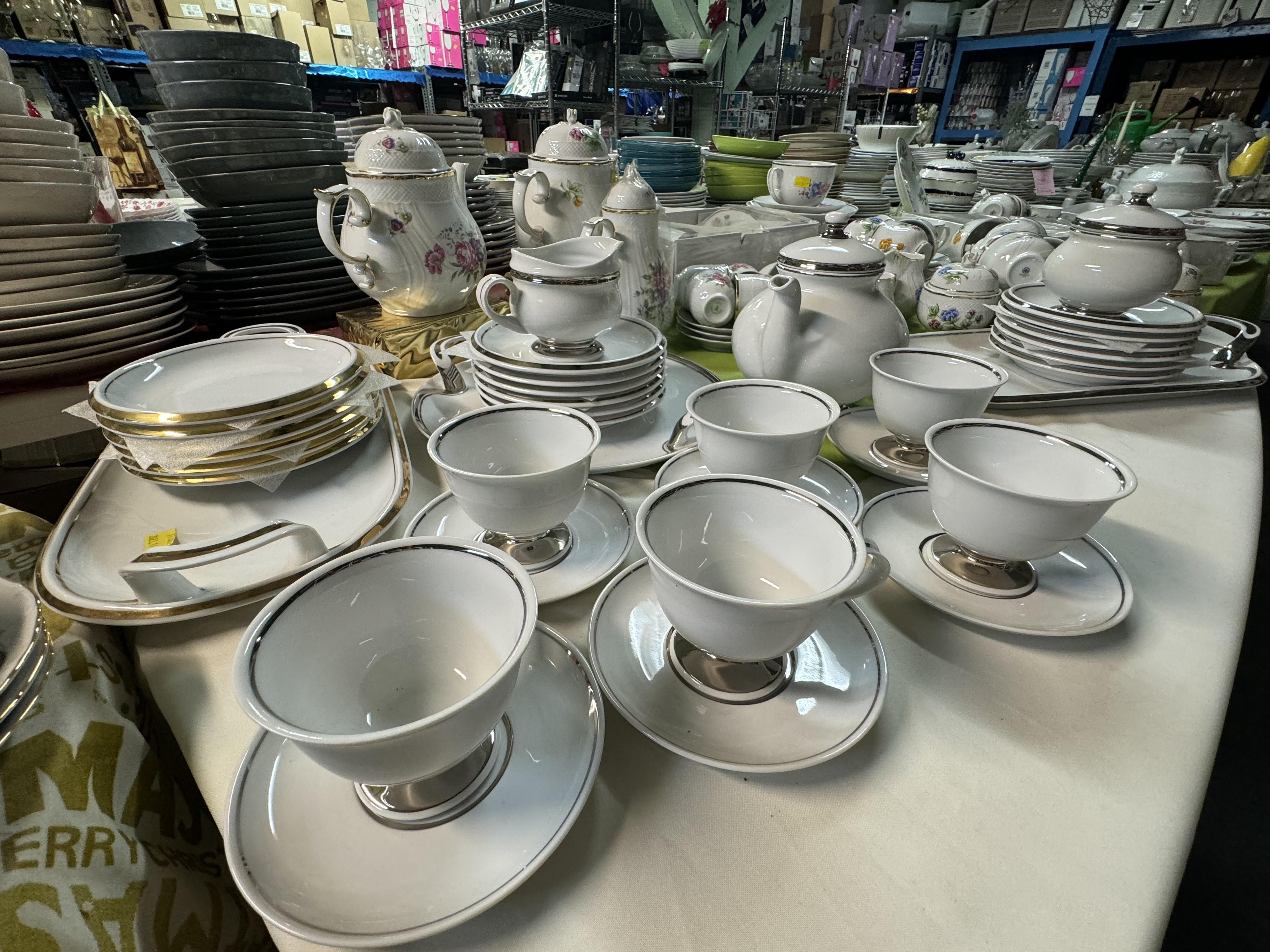 Images Amfora Üzlet - Vendéglátóipari, Háztartási és Ajándék Kis- és Nagyker