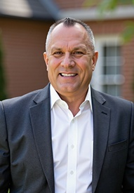 Robert Arquette headshot