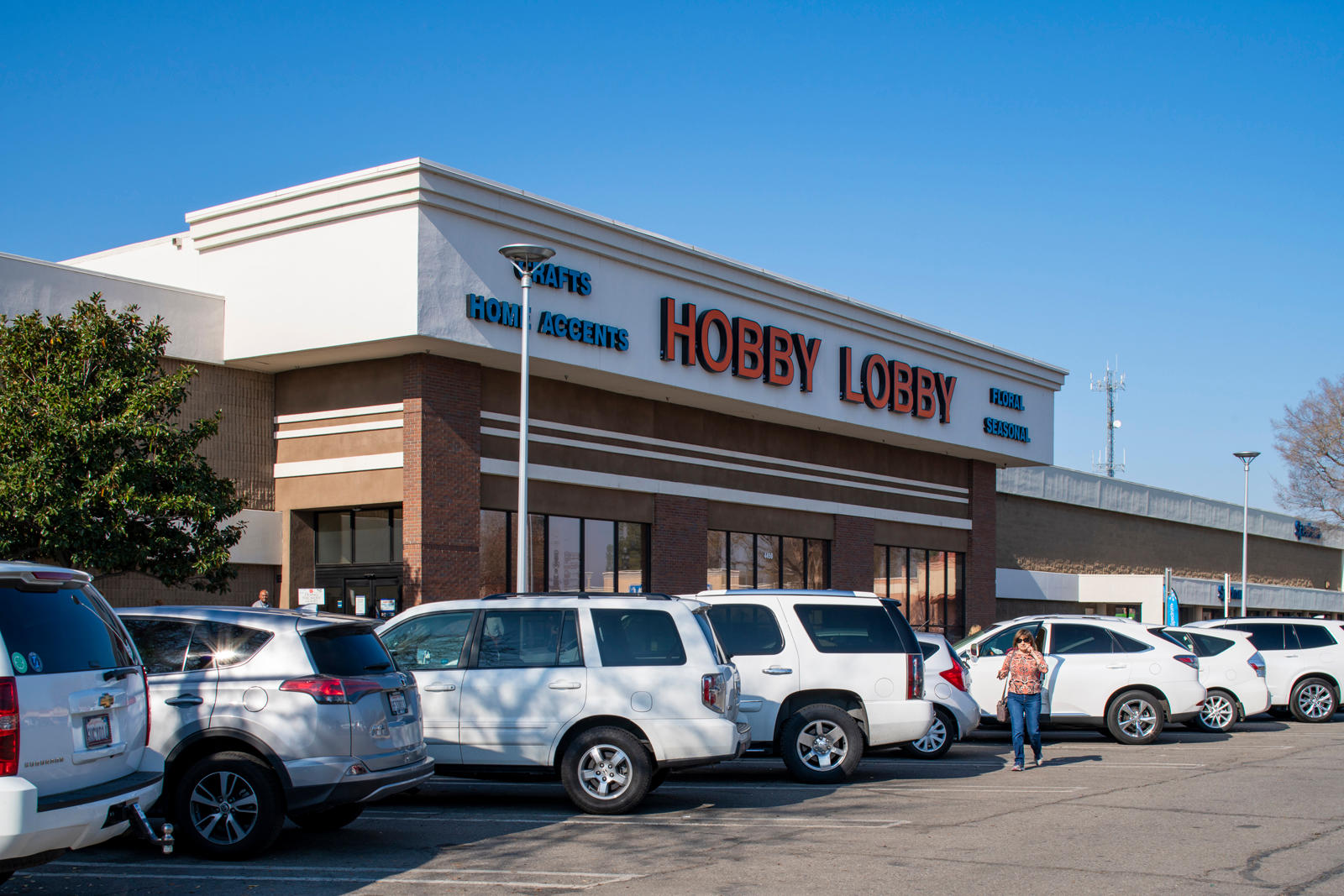 Hobby Lobby at Bakersfield Plaza Shopping Center