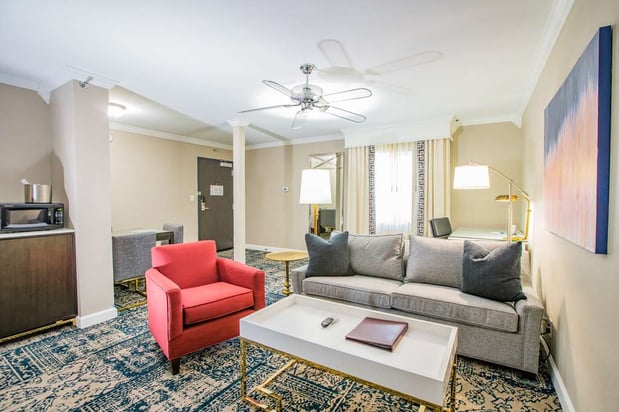Images The Burgundy Hotel, Tapestry Collection by Hilton